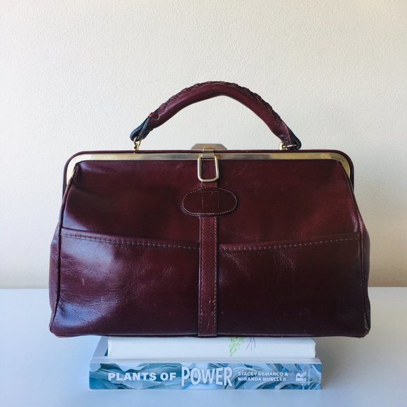Handbags - ✨SOLD✨ Vintage Hand Bag 1980's brown/dark red Leather